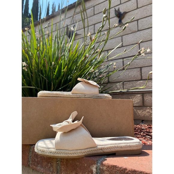 Pretty Little Thing Bow Suede Sandal 7.5 - Picture 7 of 8